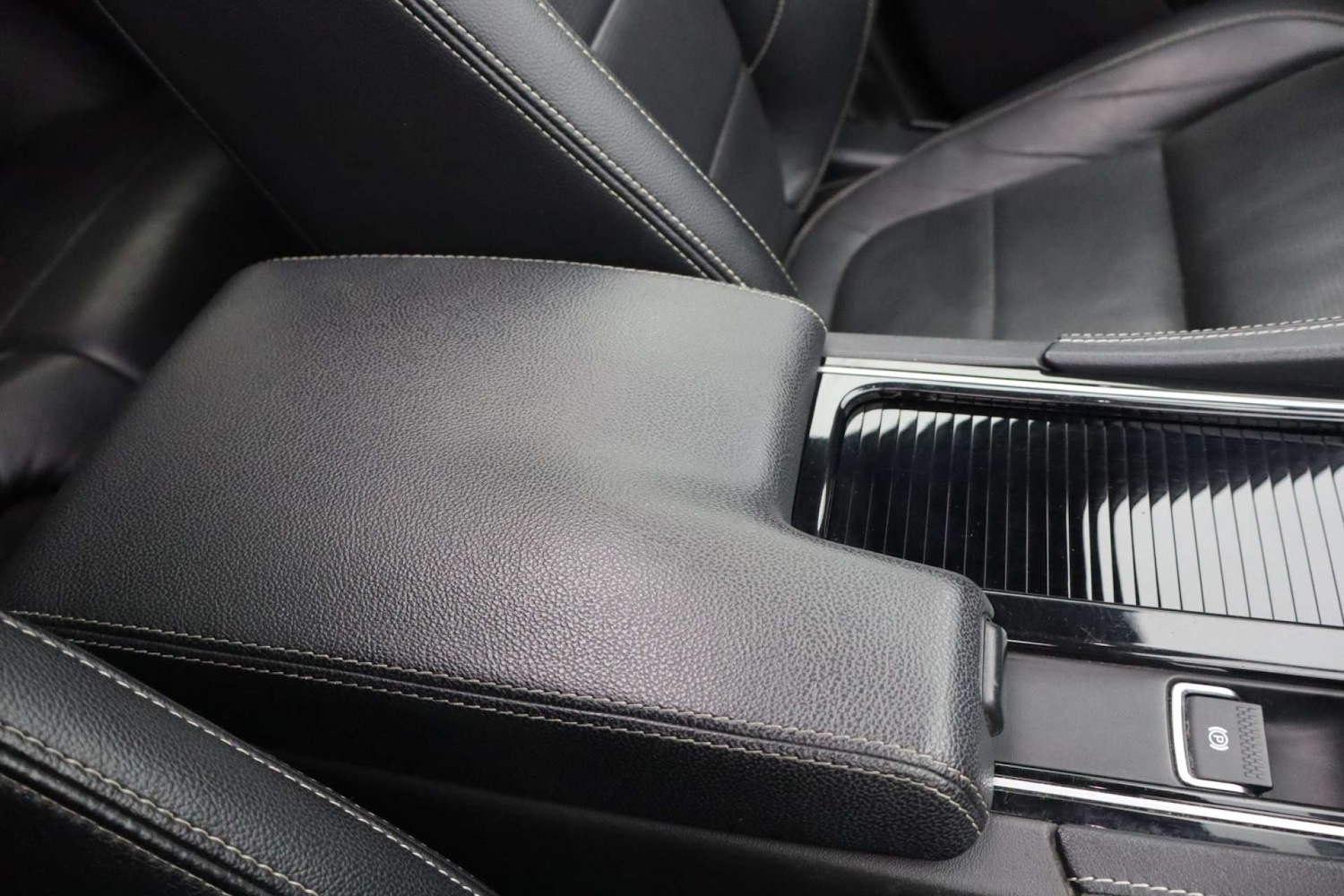 Used Jaguar F-Pace 2017 for sale - 76182717: Photo 41