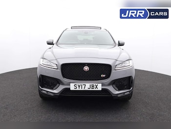 Used Jaguar F-Pace 2017 for sale - 76182717: Photo 4