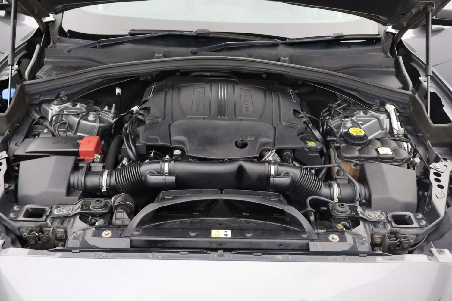 Used Jaguar F-Pace 2017 for sale - 76182717: Photo 52