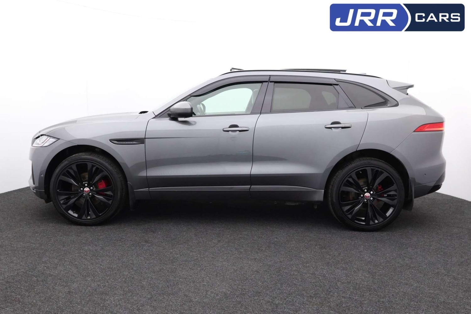 Used Jaguar F-Pace 2017 for sale - 76182717: Photo 9