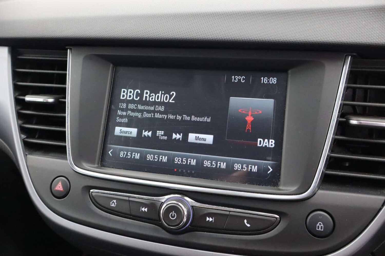 Used Vauxhall Crossland 2021 for sale - 76767893: Photo 12