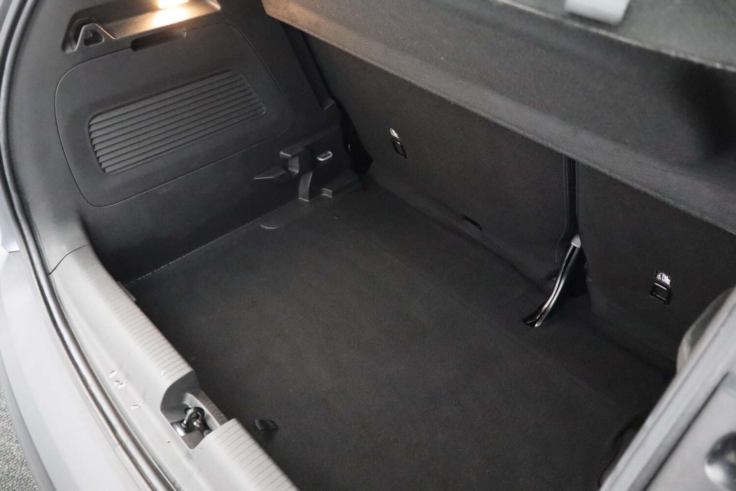 Used Vauxhall Crossland 2021 for sale - 76767893: Photo 43