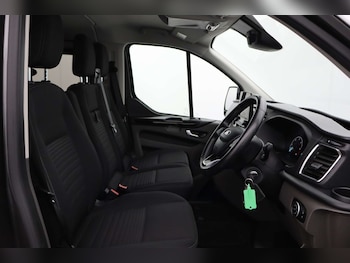 Used Ford Transit Custom 2021 for sale - 76182715: Photo 2