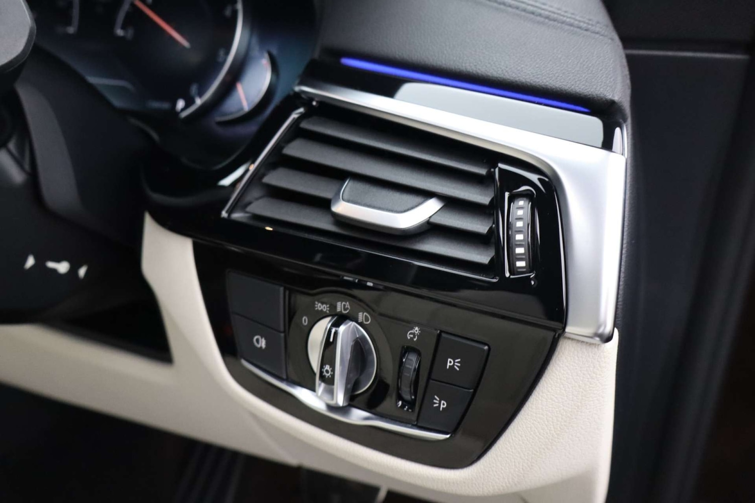 Used BMW 6 Series 2018 for sale - 76548066: Photo 27