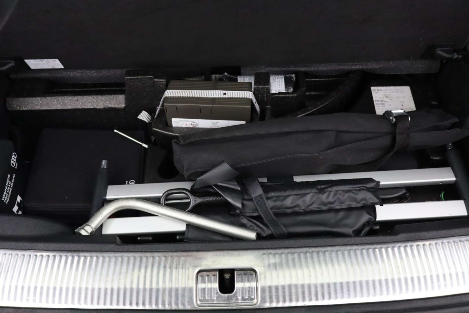 Used Audi Q7 2015 for sale - 77681211: Photo 55