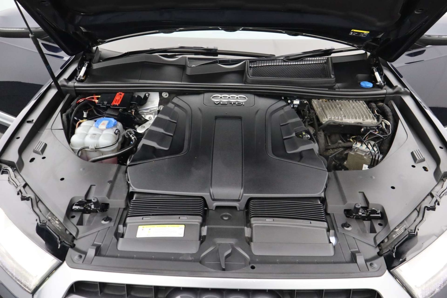 Used Audi Q7 2015 for sale - 77681211: Photo 67