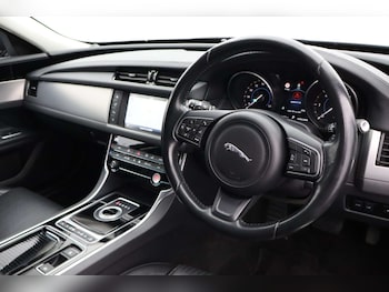 Used Jaguar XF 2015 for sale - 78083569: Photo