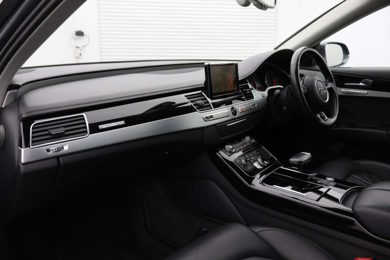 Used Audi A8 2016 for sale - 76628227: Photo 10