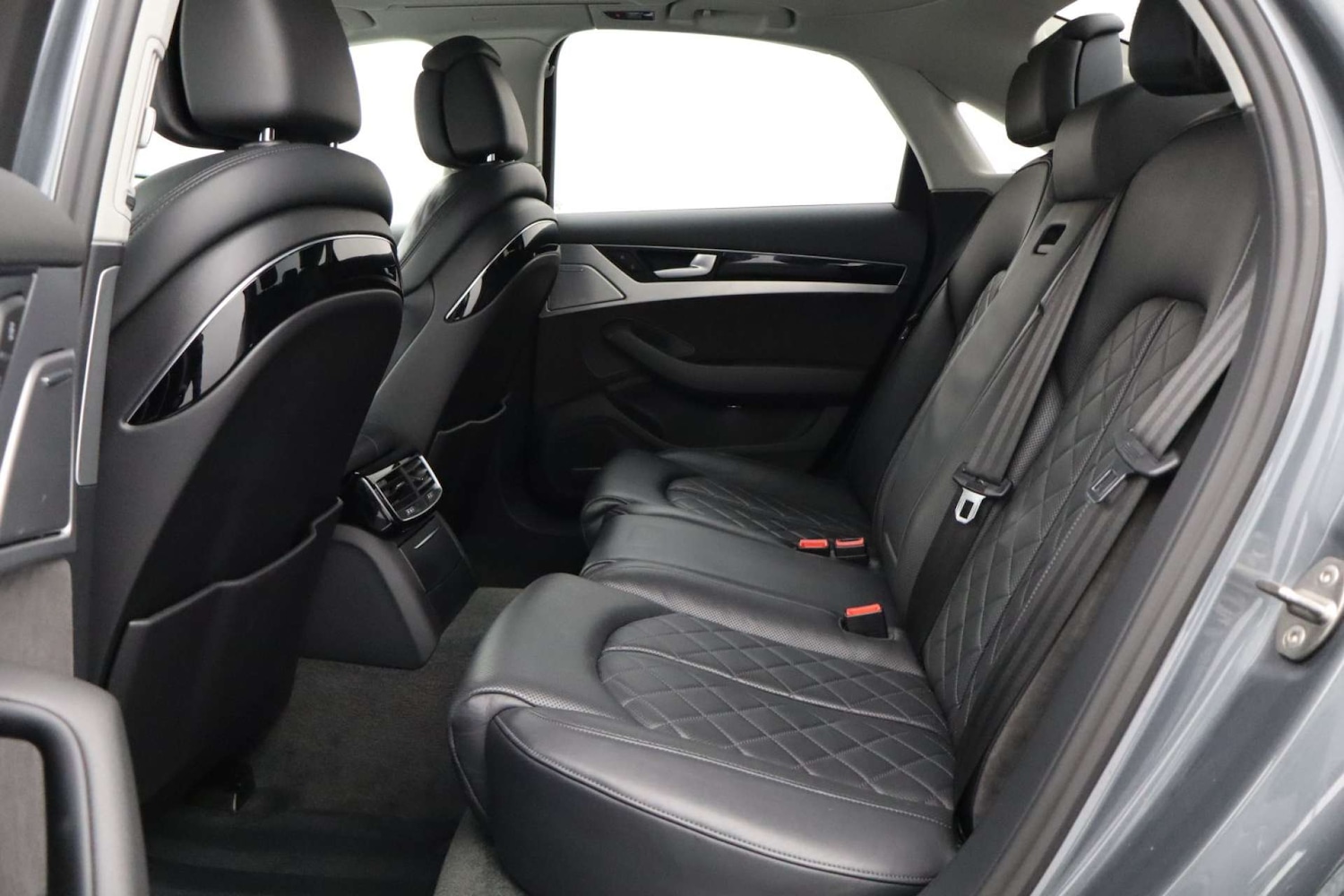 Used Audi A8 2016 for sale - 76628227: Photo 13