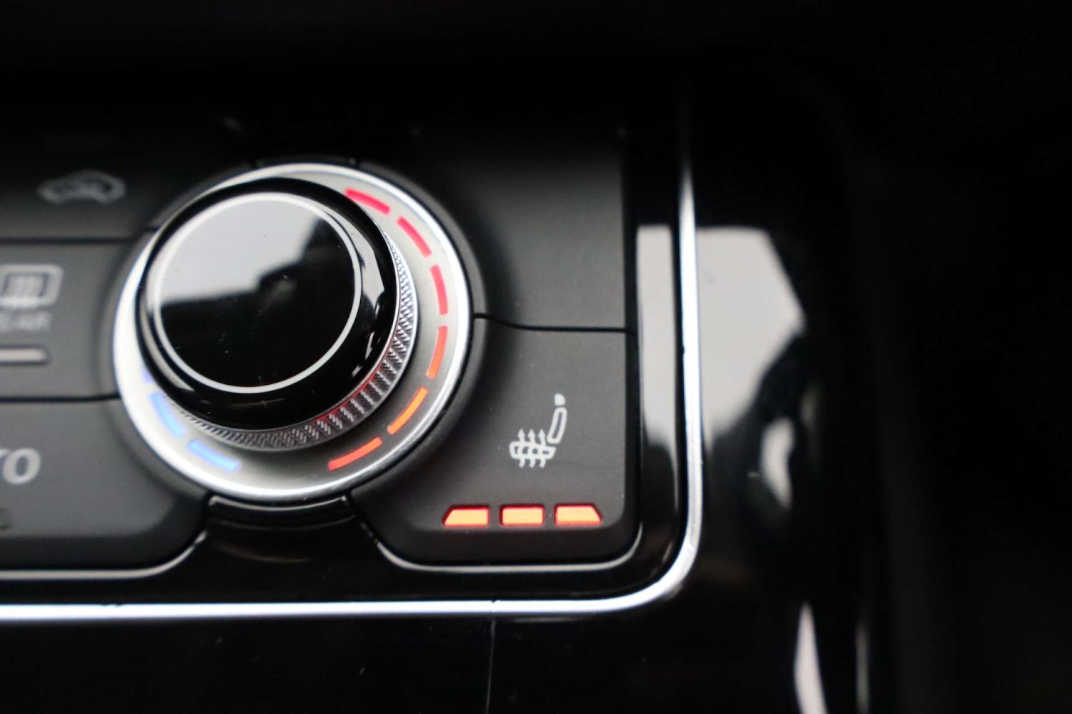 Used Audi A8 2016 for sale - 76628227: Photo 16