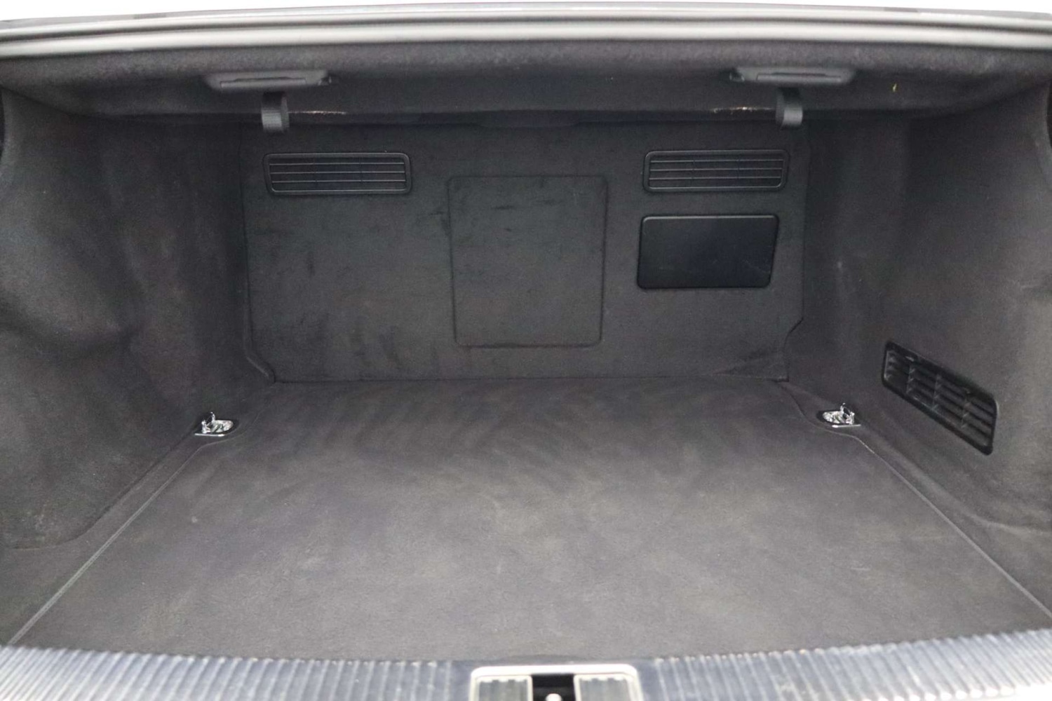 Used Audi A8 2016 for sale - 76628227: Photo 27