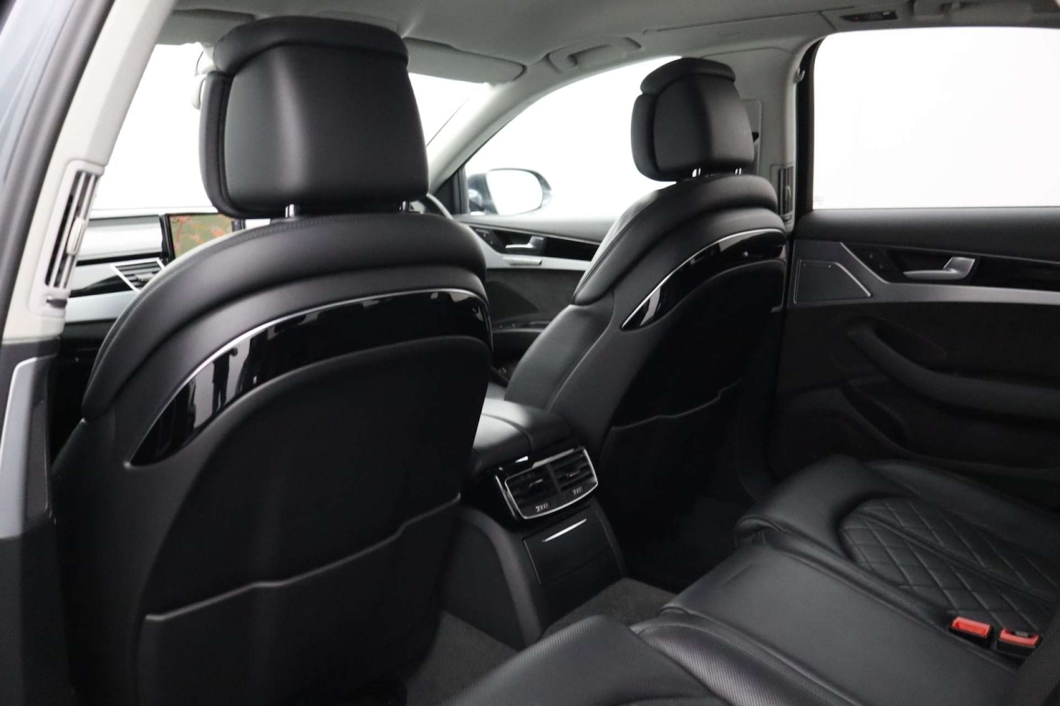 Used Audi A8 2016 for sale - 76628227: Photo 33