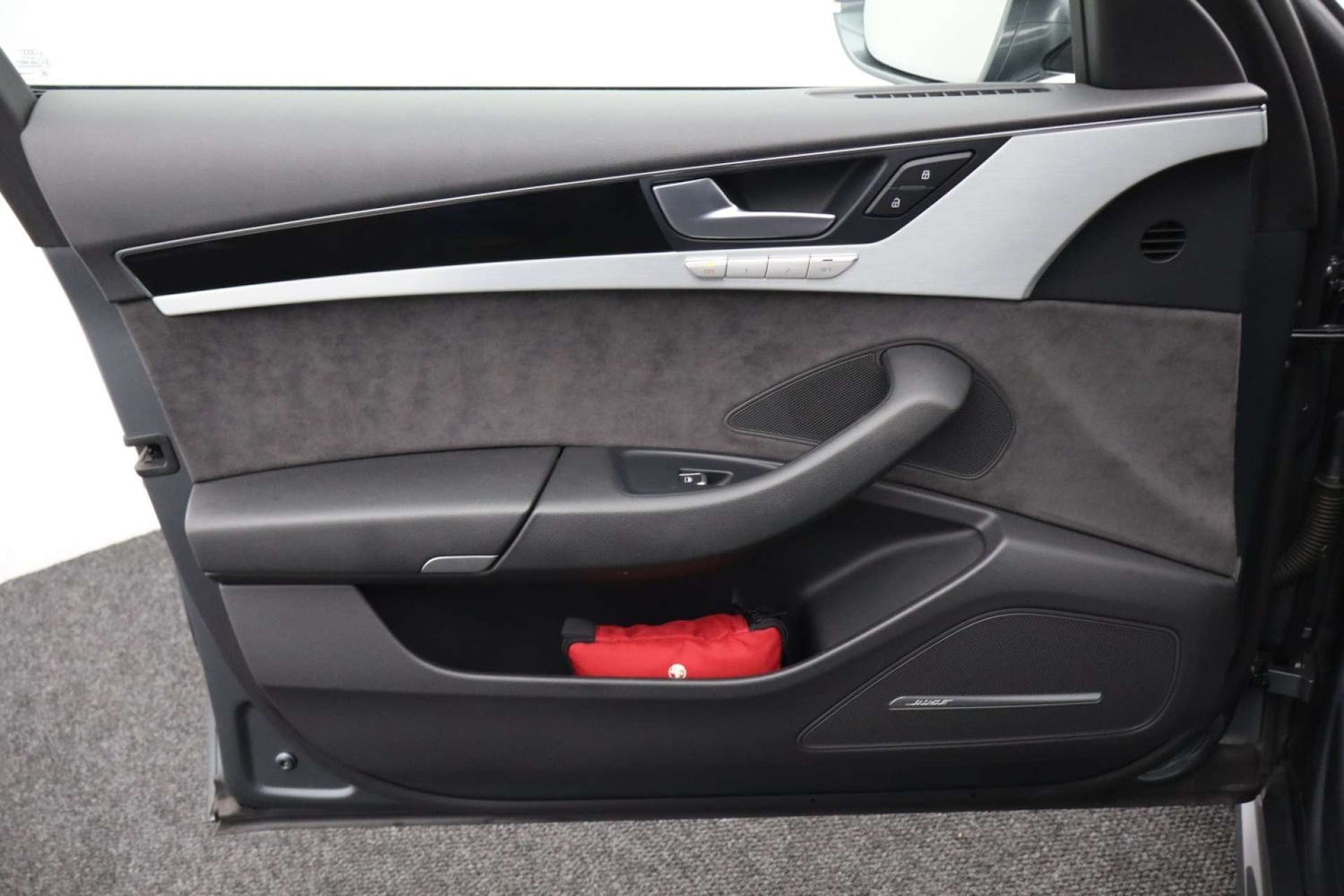 Used Audi A8 2016 for sale - 76628227: Photo 38