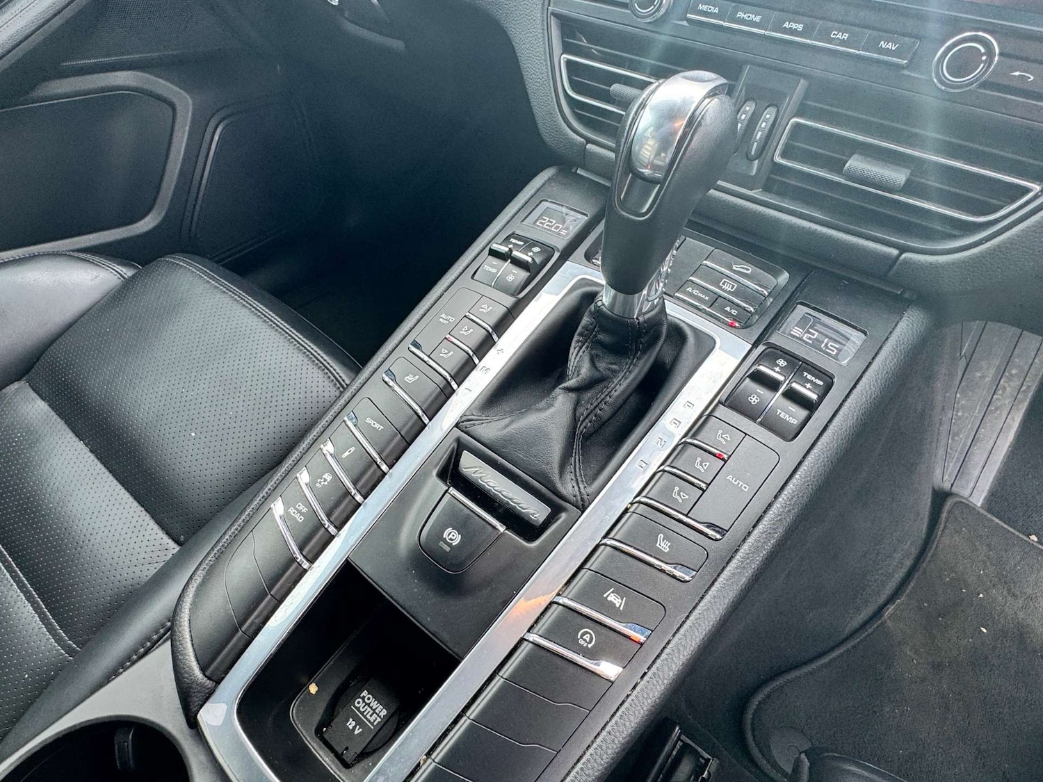 Used Porsche Macan 2018 for sale - 77584000: Photo 13