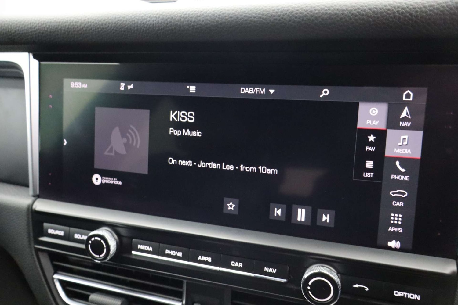 Used Porsche Macan 2018 for sale - 77584000: Photo 16