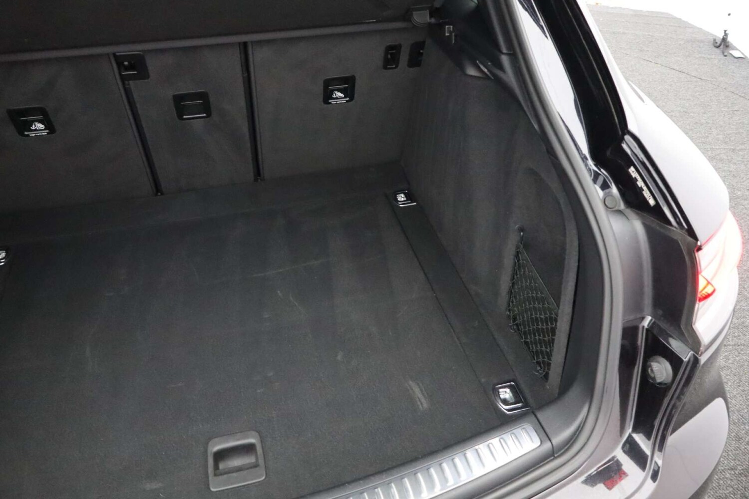 Used Porsche Macan 2018 for sale - 77584000: Photo 25