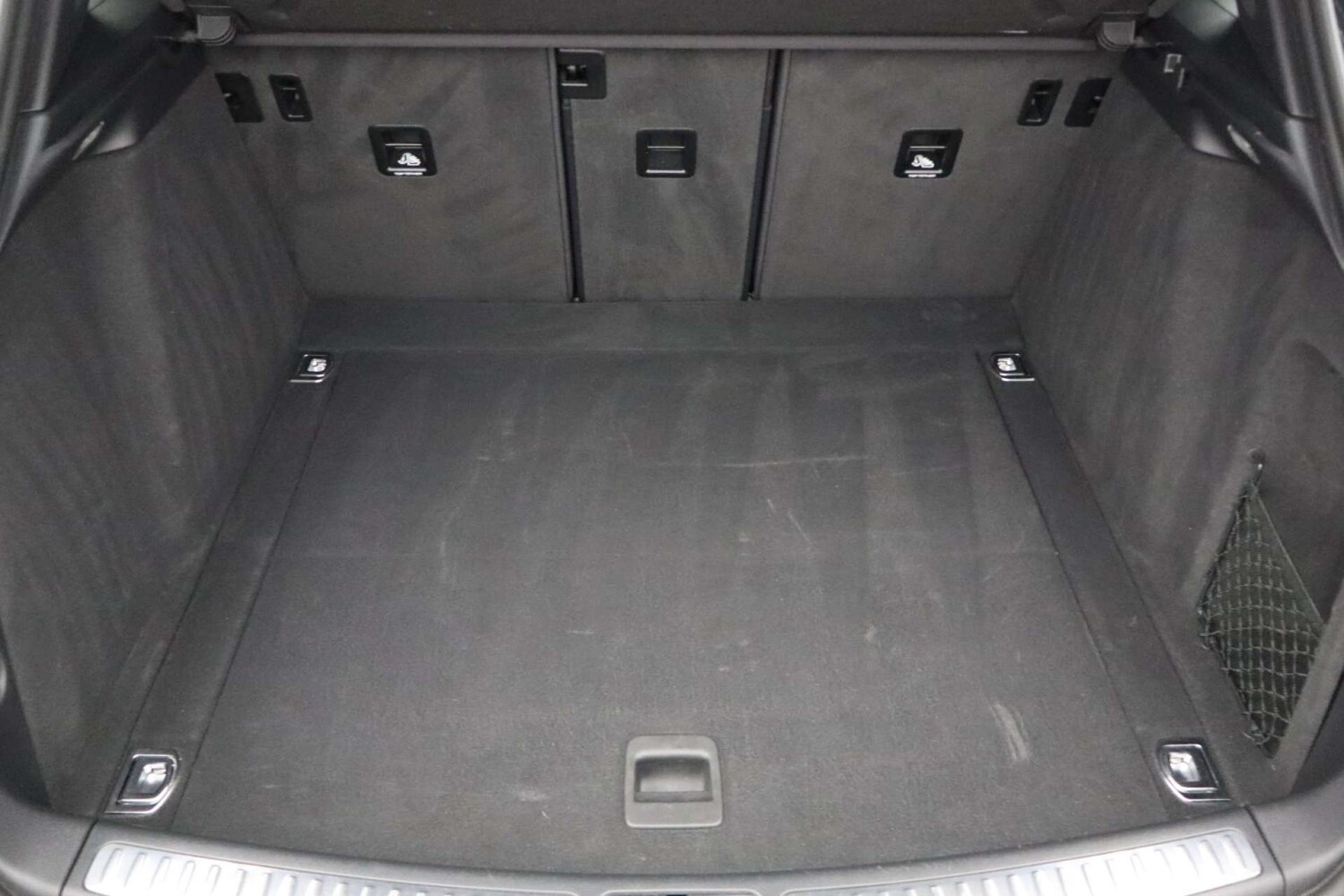 Used Porsche Macan 2018 for sale - 77584000: Photo 26