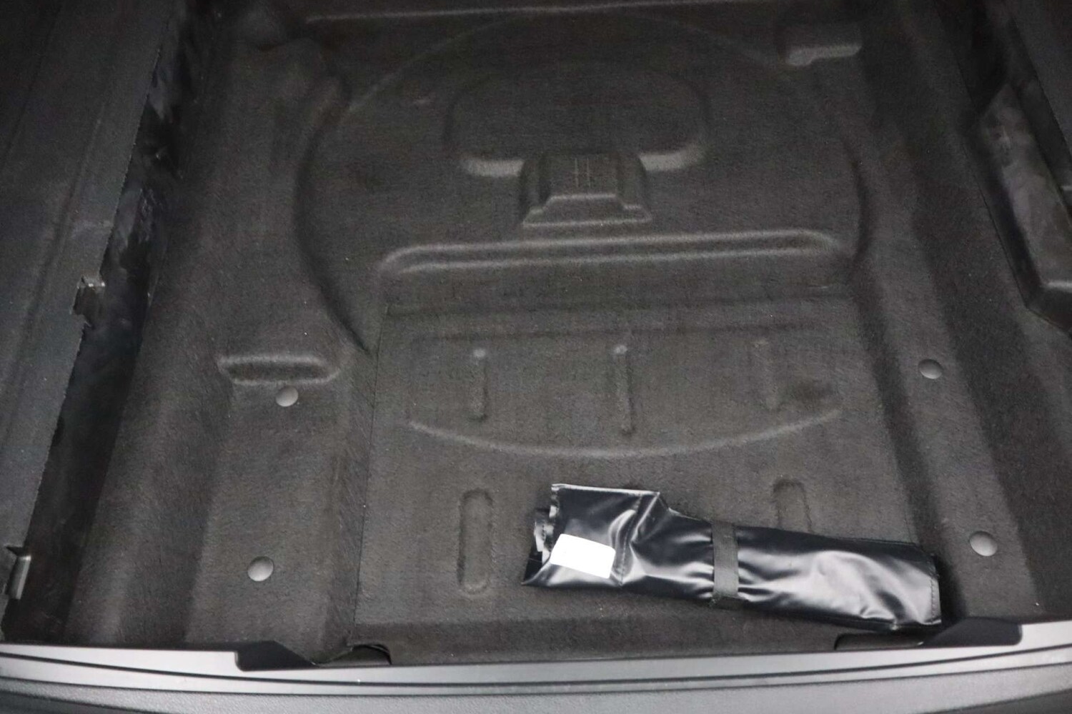 Used Porsche Macan 2018 for sale - 77584000: Photo 28