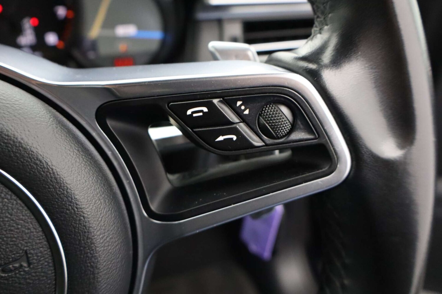 Used Porsche Macan 2018 for sale - 77584000: Photo 46