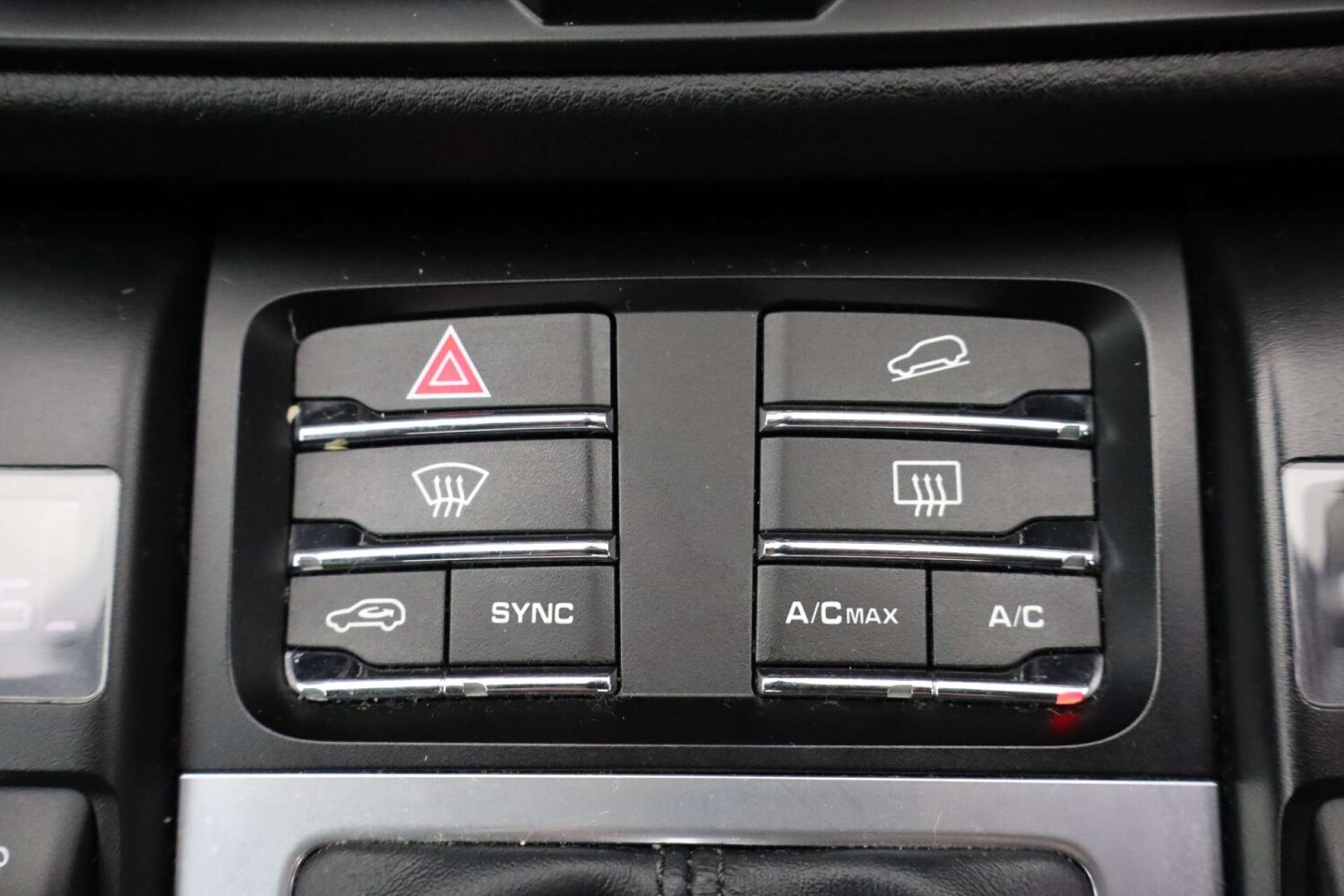 Used Porsche Macan 2018 for sale - 77584000: Photo 55