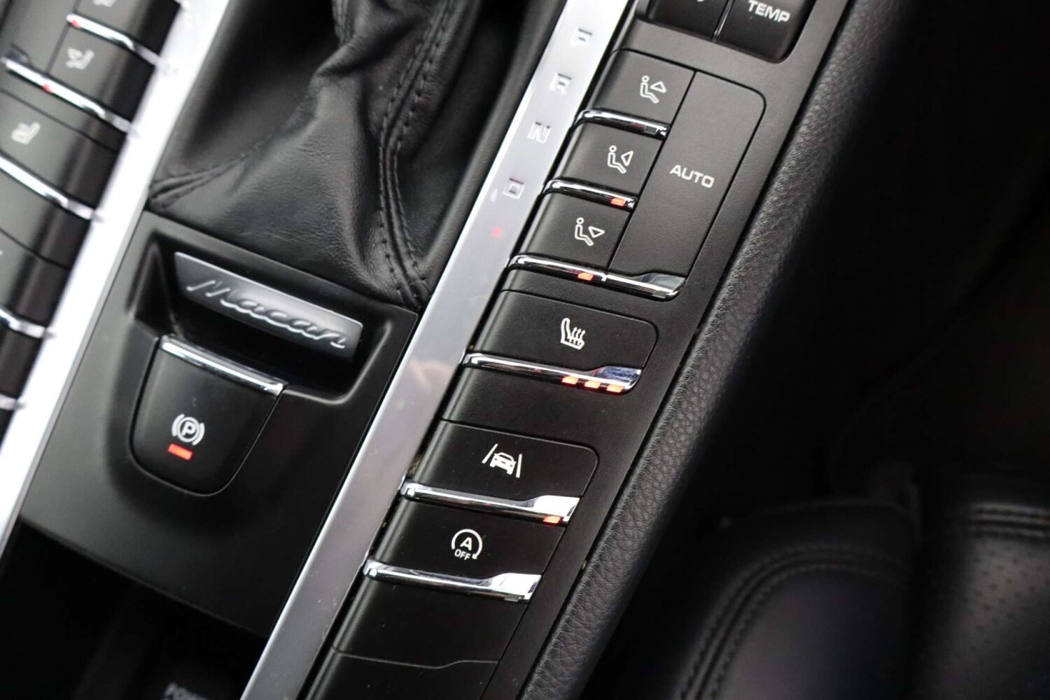 Used Porsche Macan 2018 for sale - 77584000: Photo 58