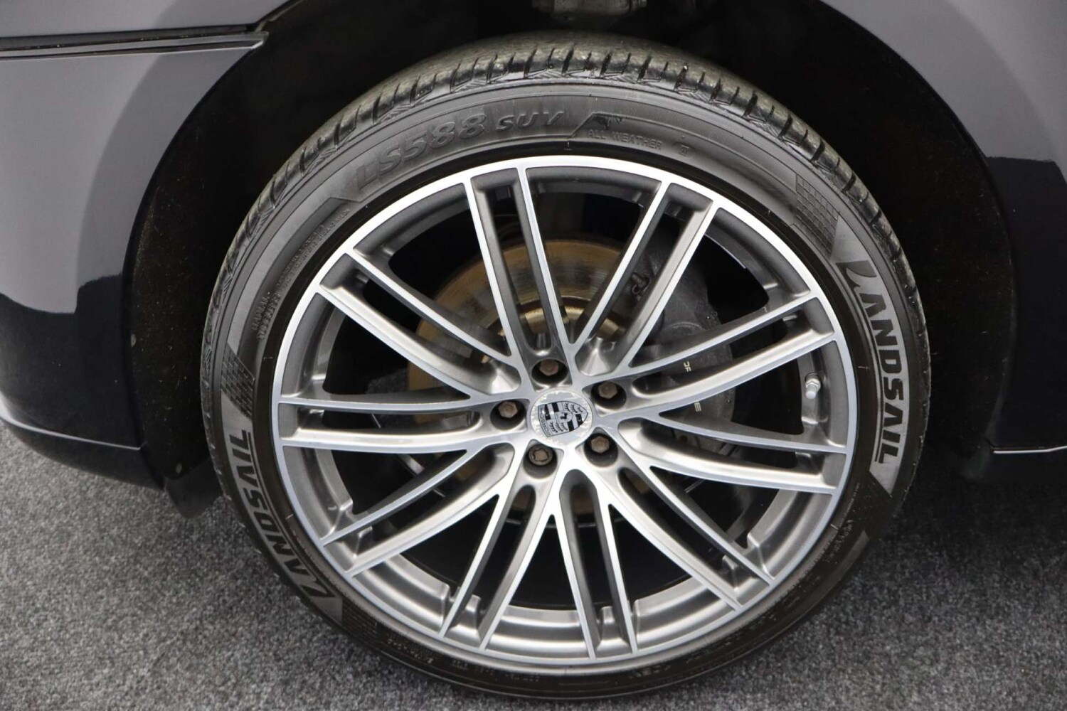 Used Porsche Macan 2018 for sale - 77584000: Photo 66