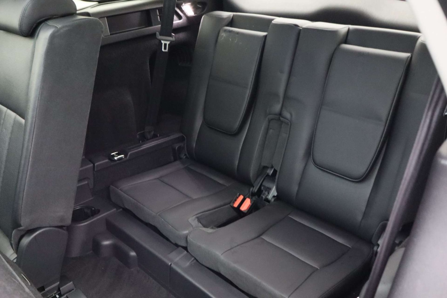 Used Land Rover Discovery Sport 2015 for sale - 76182596: Photo 16