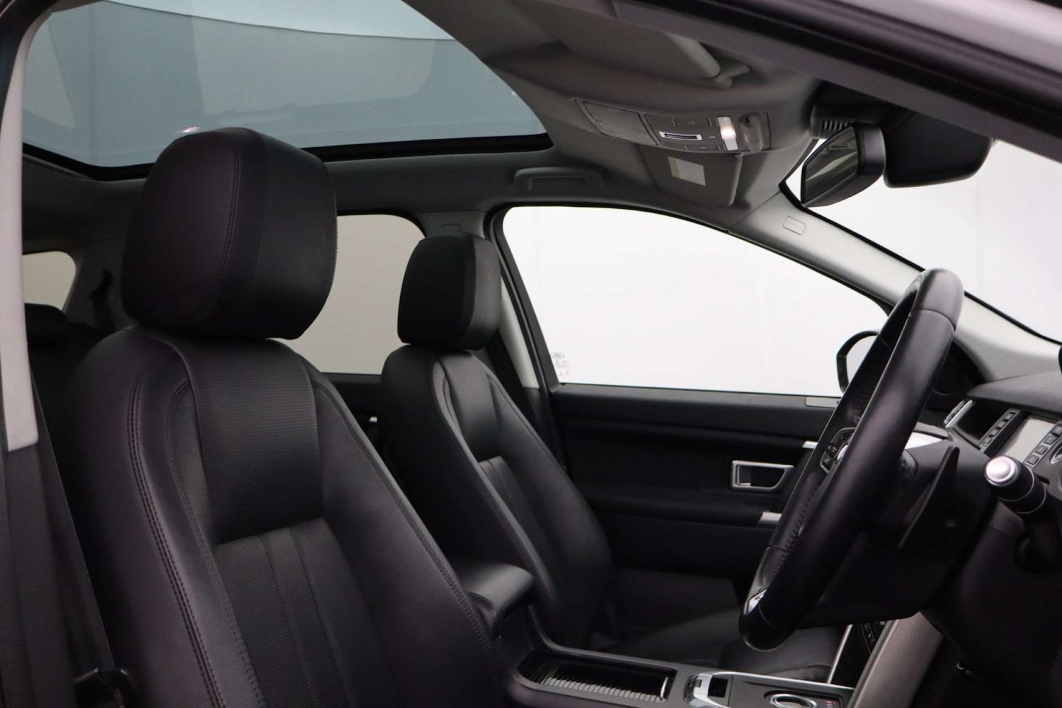 Used Land Rover Discovery Sport 2015 for sale - 76182596: Photo 22