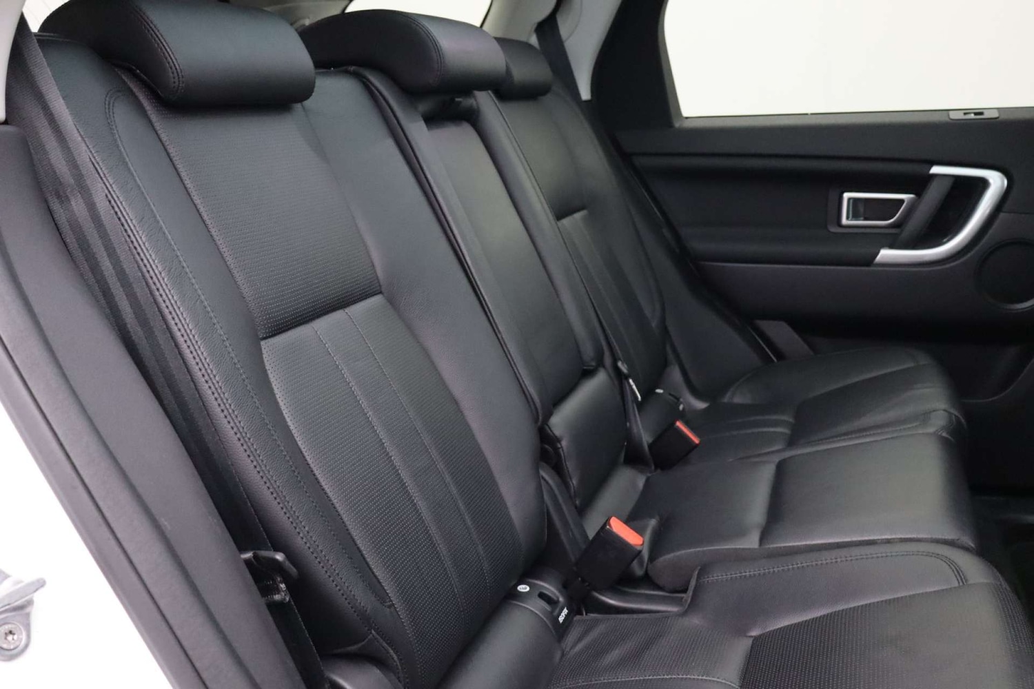 Used Land Rover Discovery Sport 2015 for sale - 76182596: Photo 39