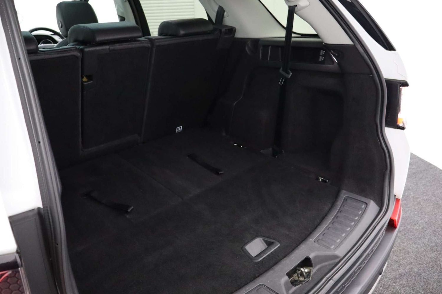Used Land Rover Discovery Sport 2015 for sale - 76182596: Photo 41
