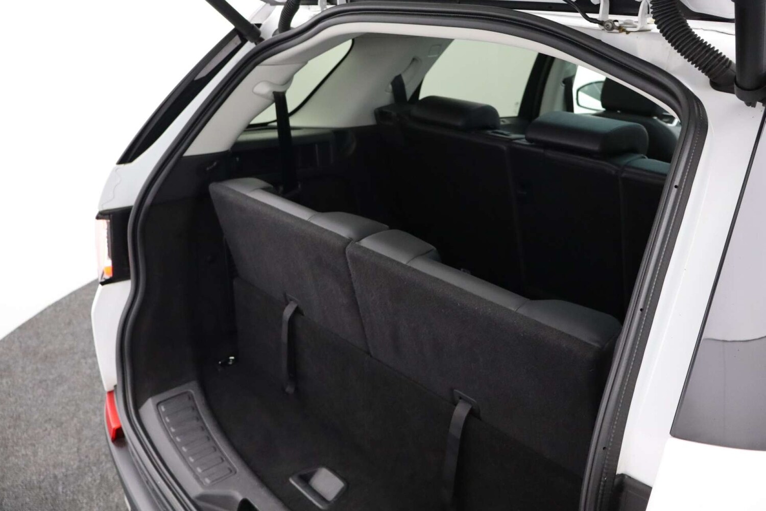Used Land Rover Discovery Sport 2015 for sale - 76182596: Photo 43