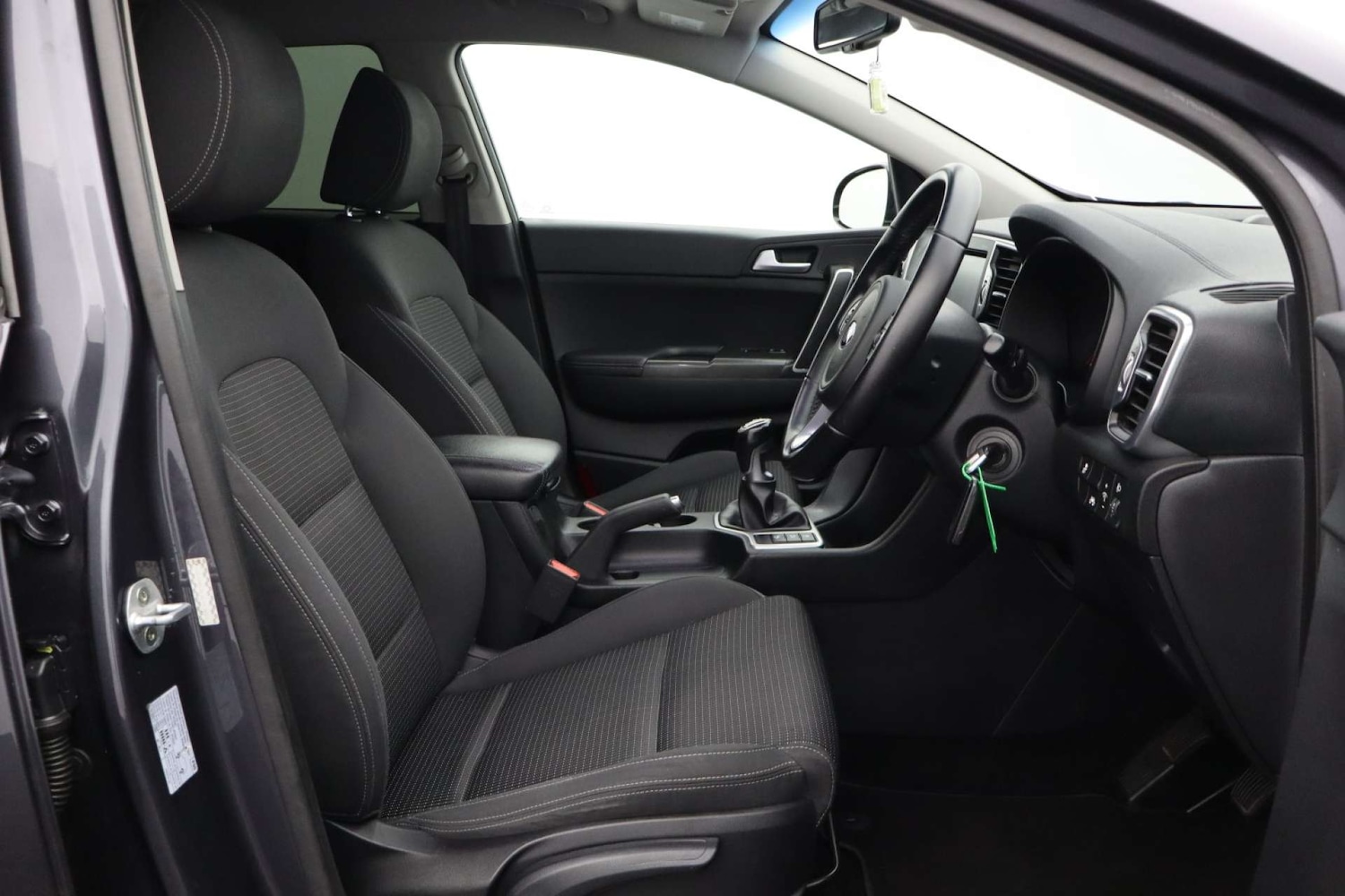 Used Kia Sportage 2016 for sale - 76748545: Photo 2