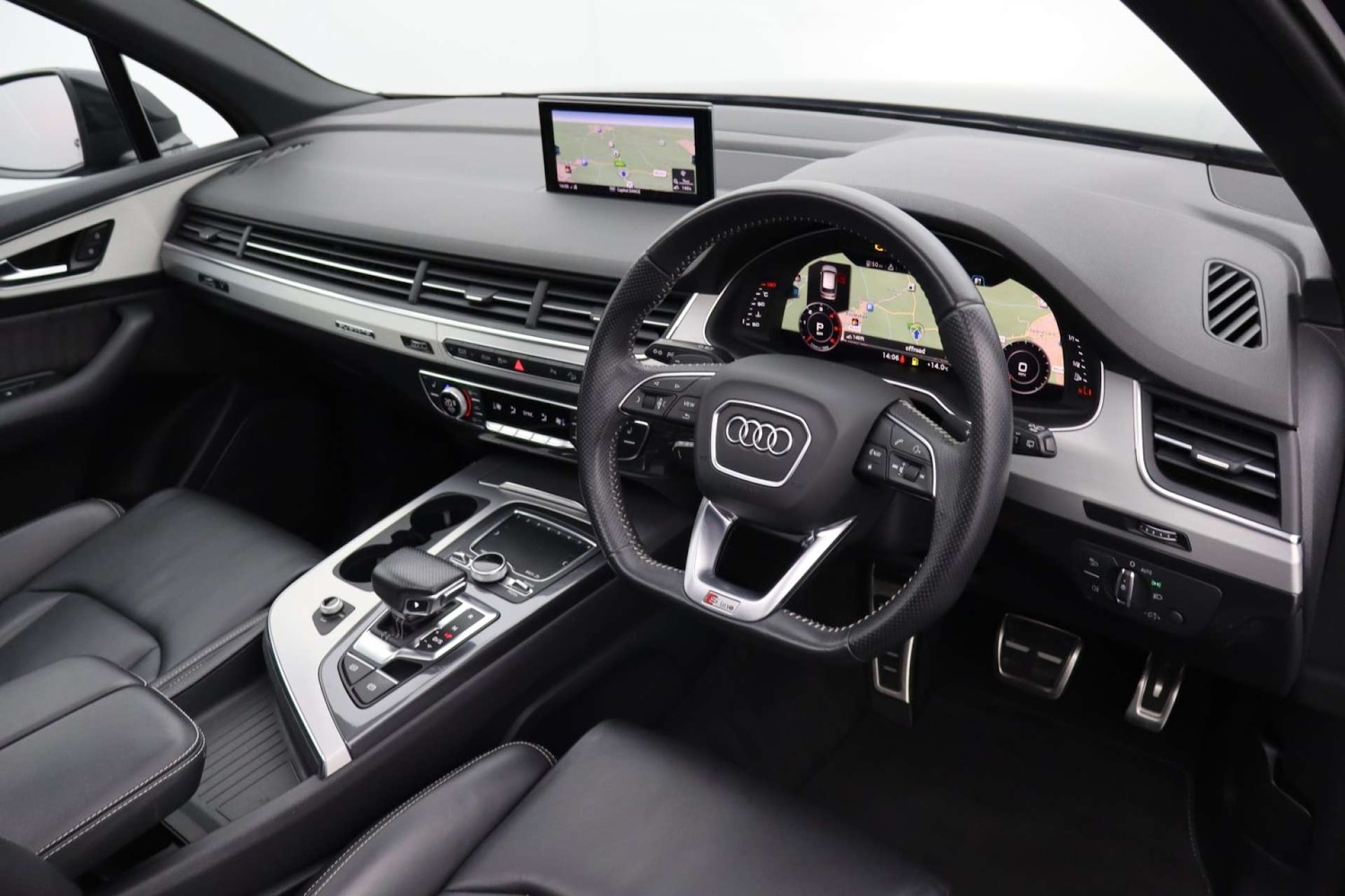 Used Audi Q7 2018 for sale - 76182614: Photo 11