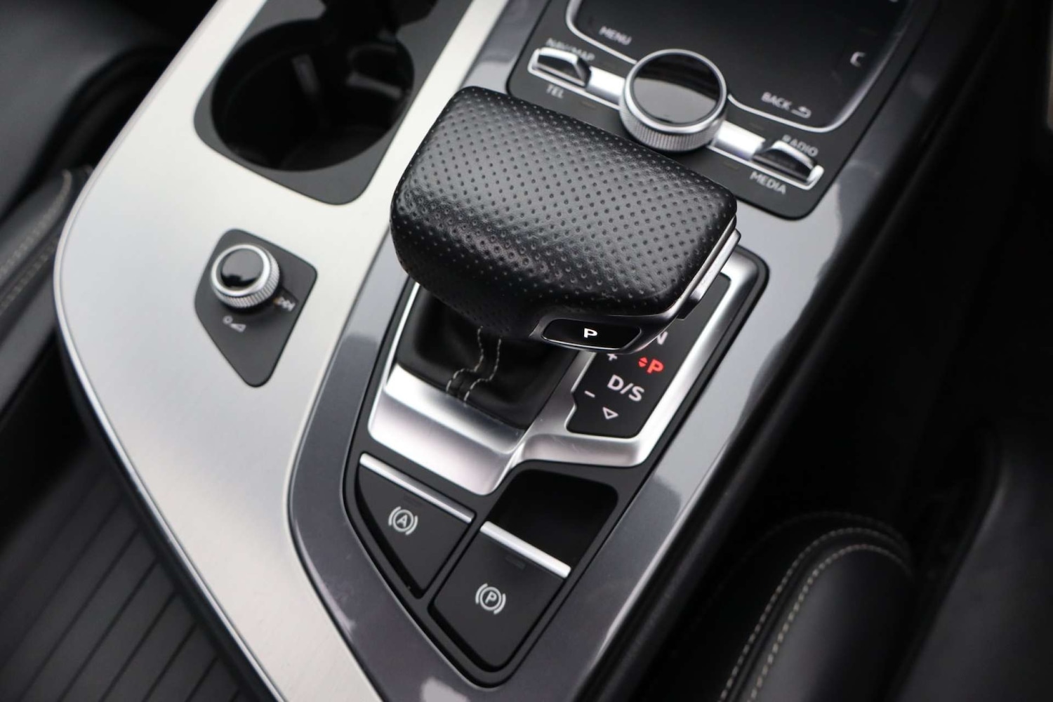 Used Audi Q7 2018 for sale - 76182614: Photo 16