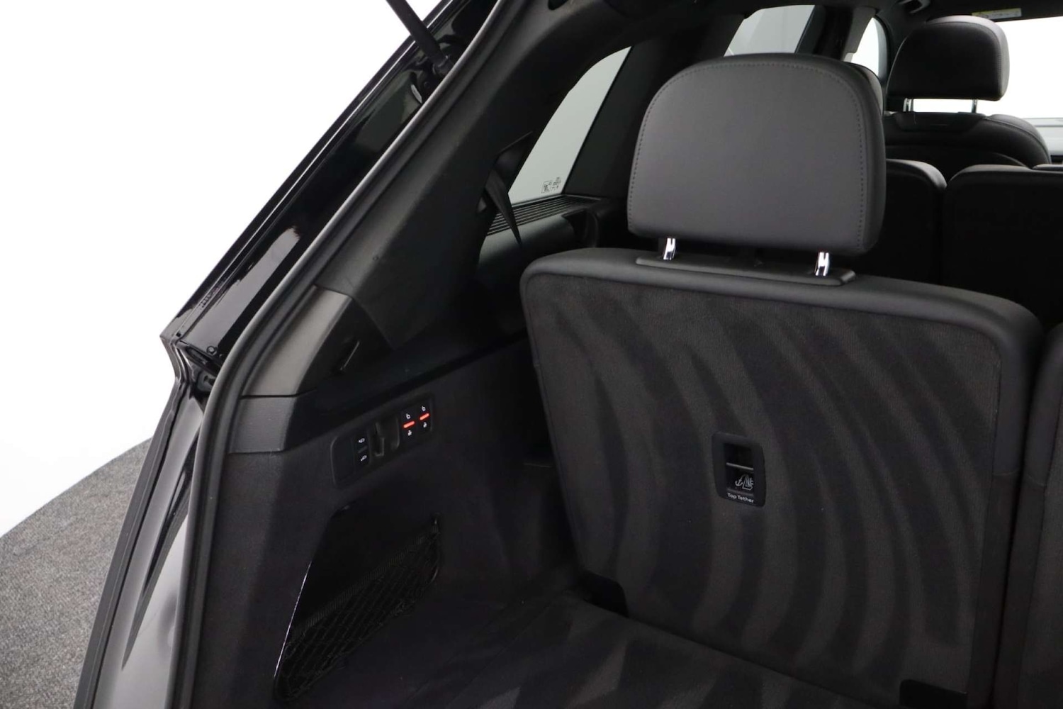 Used Audi Q7 2018 for sale - 76182614: Photo 28