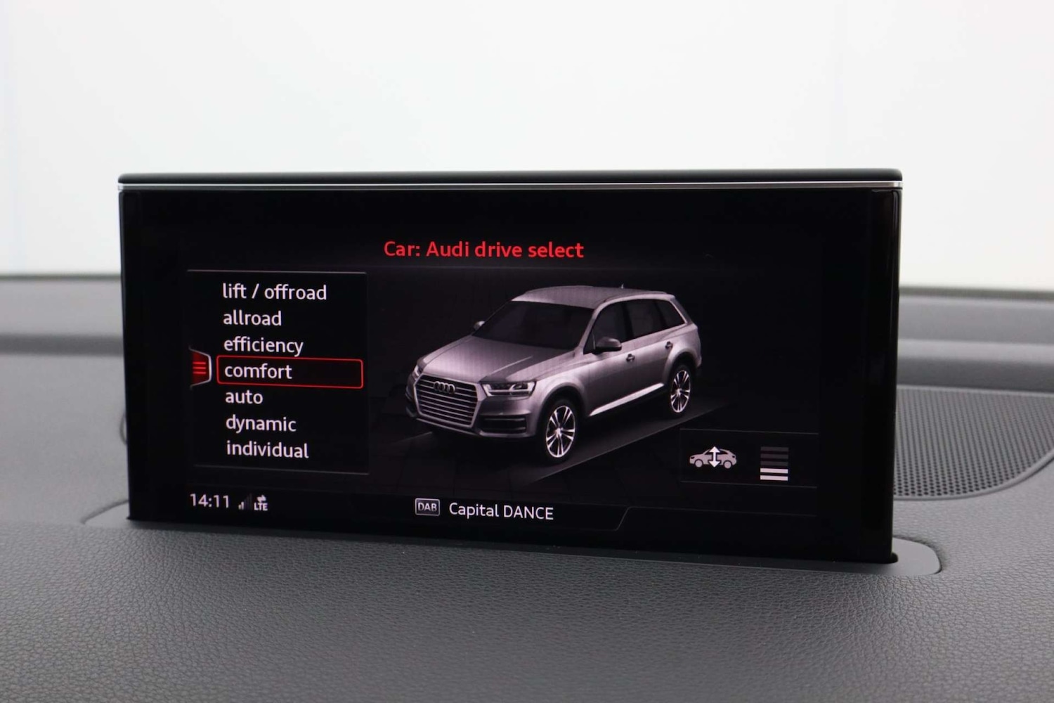 Used Audi Q7 2018 for sale - 76182614: Photo 54