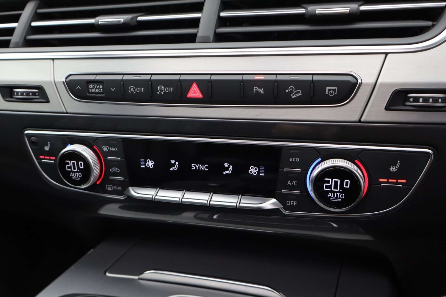 Used Audi Q7 2018 for sale - 76182614: Photo 55