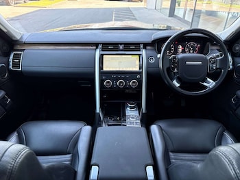 Used Land Rover Discovery 2019 for sale - 79042694: Photo