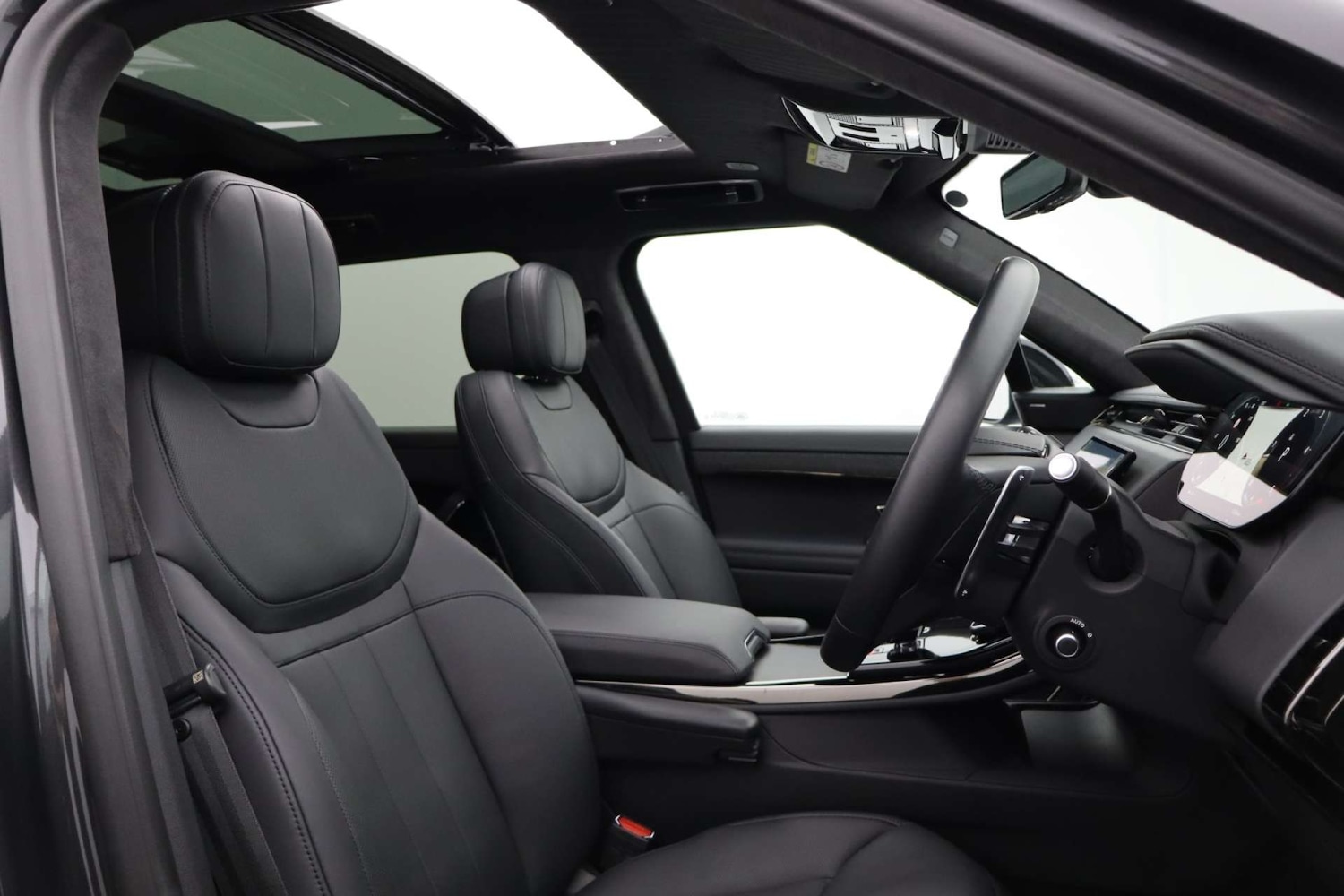 Used Land Rover Range Rover Sport 2023 for sale - 76182706: Photo 13