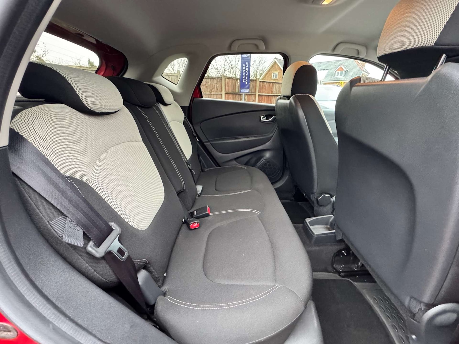 Used Renault Captur 2019 for sale - 77664911: Photo 8