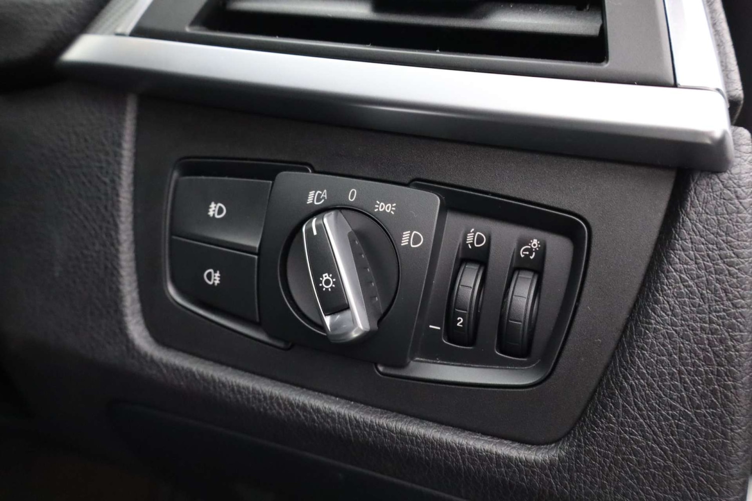 Used BMW 3 Series 2018 for sale - 77445645: Photo 19