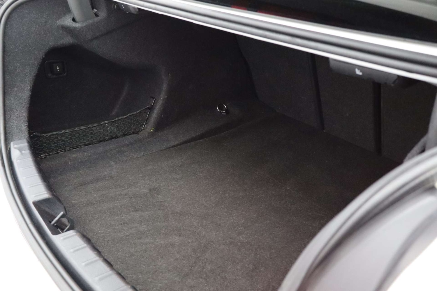 Used BMW 3 Series 2018 for sale - 77445645: Photo 40