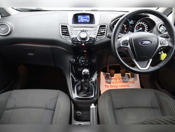 Used Ford Fiesta 2016 for sale - 77213740: Photo