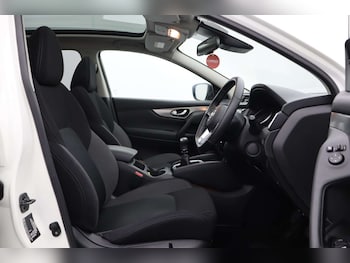 Used Nissan Qashqai 2019 for sale - 76723997: Photo