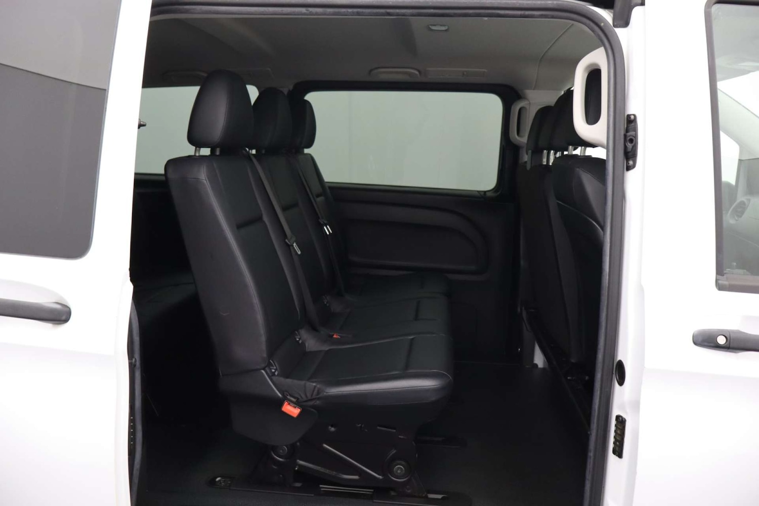 Used Mercedes-Benz Vito 2017 for sale - 76548057: Photo 15