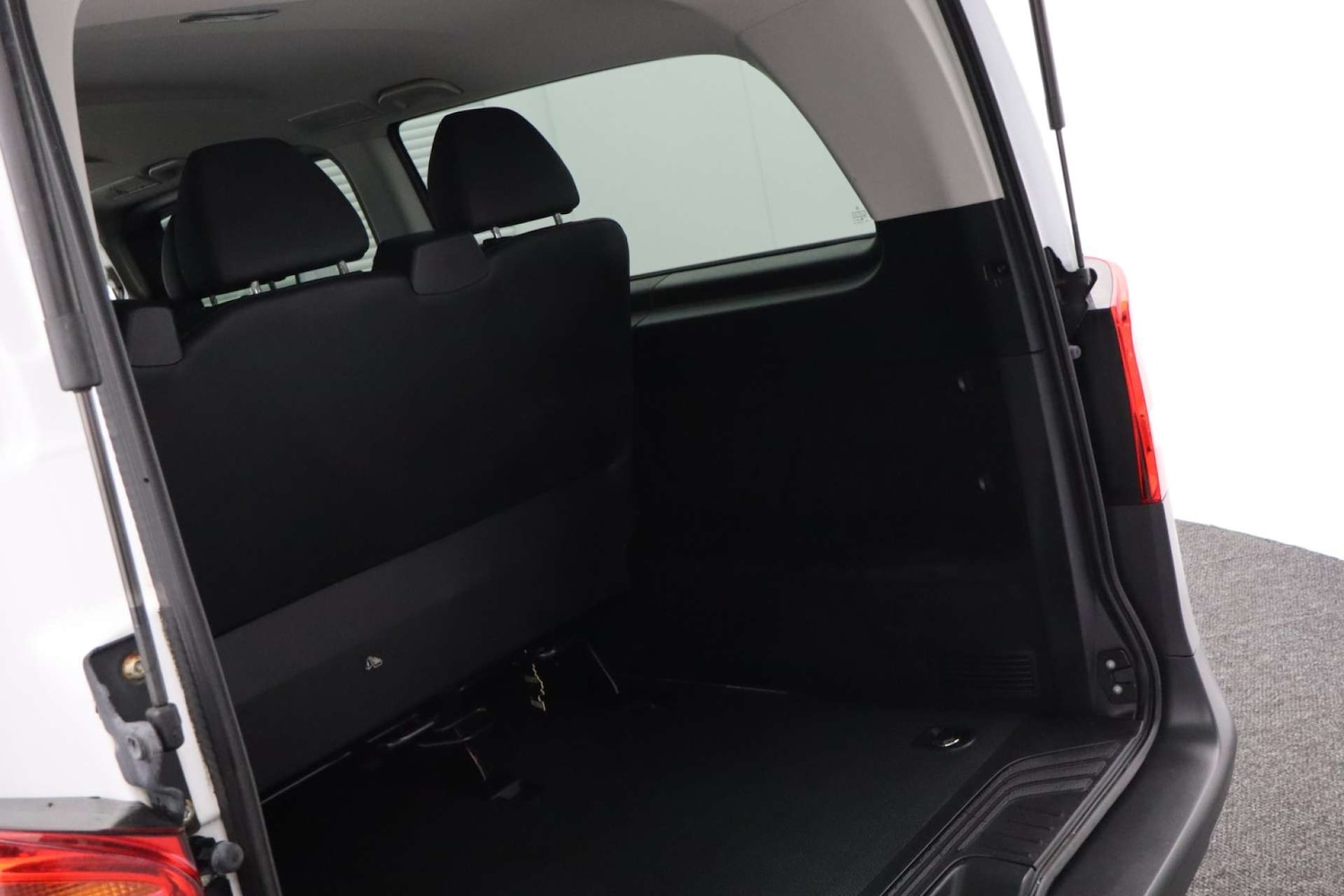 Used Mercedes-Benz Vito 2017 for sale - 76548057: Photo 19