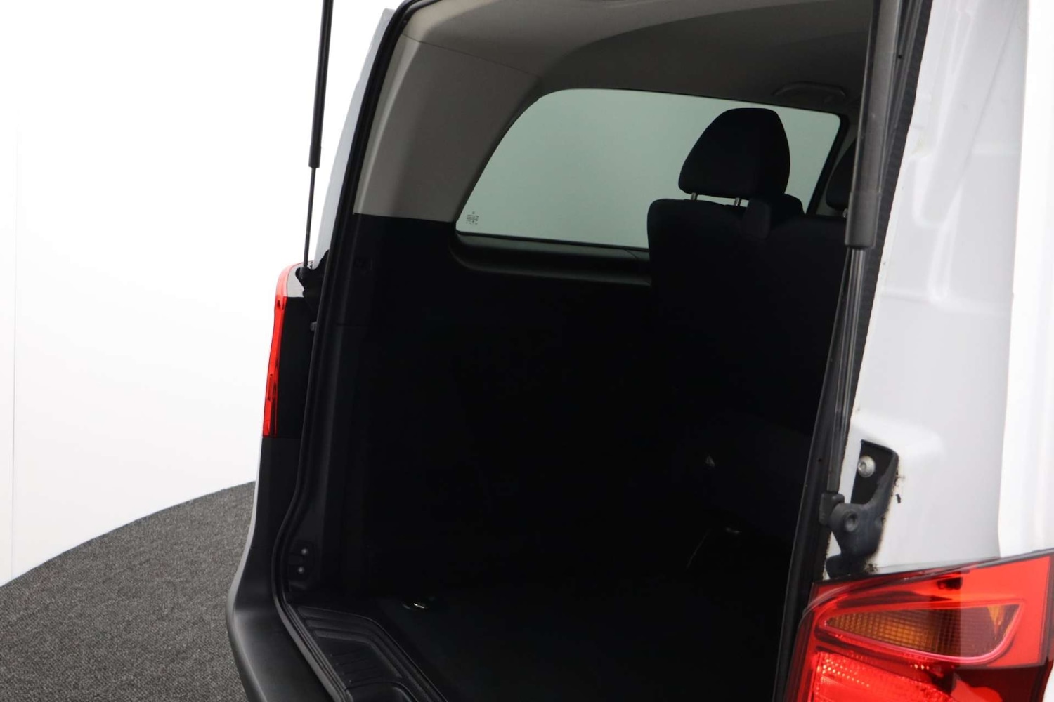 Used Mercedes-Benz Vito 2017 for sale - 76548057: Photo 20