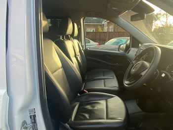 Used Mercedes-Benz Vito 2017 for sale - 76548057: Photo