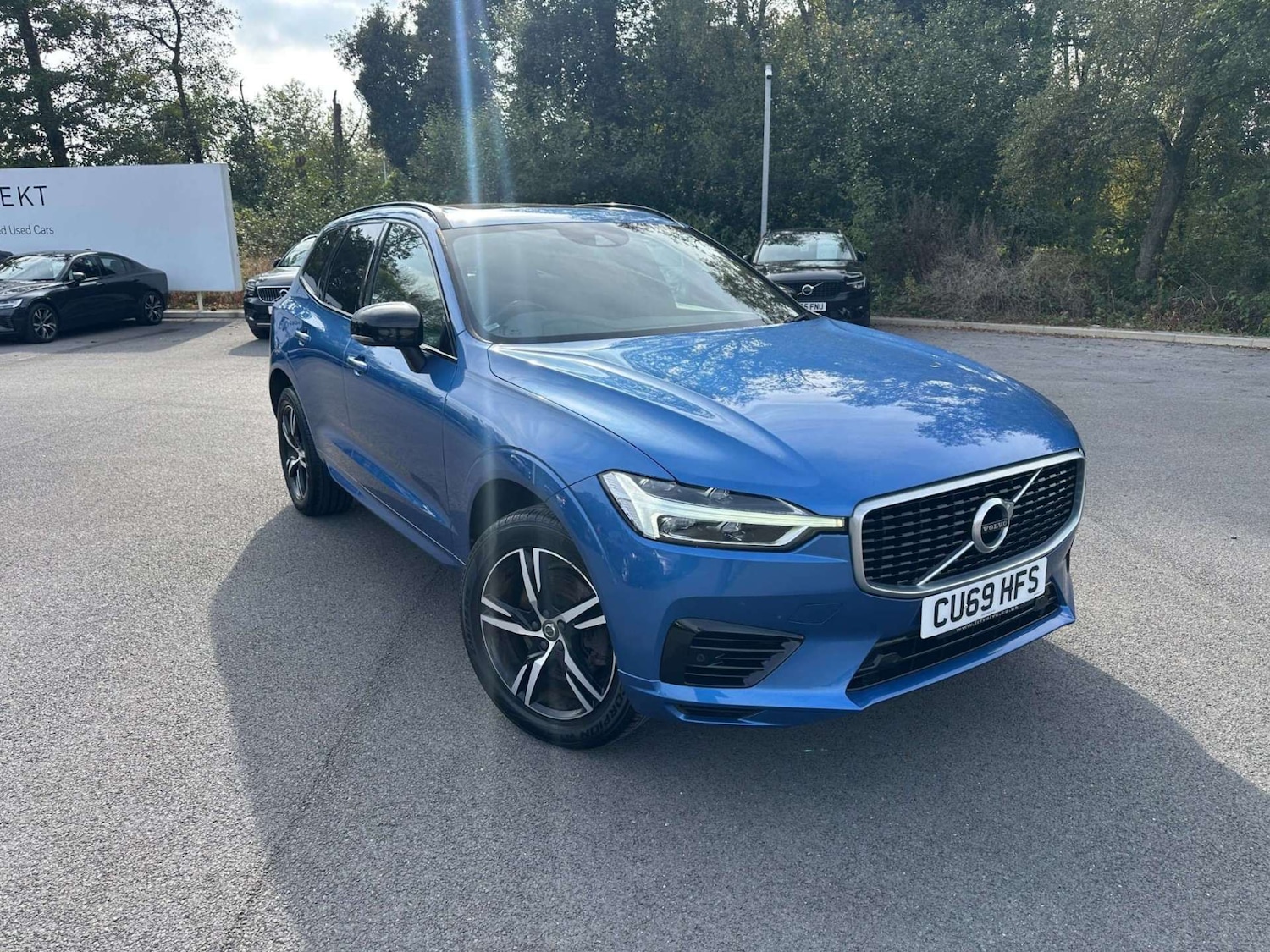 Used Volvo XC60 2019 for sale - 76378391: Photo 1