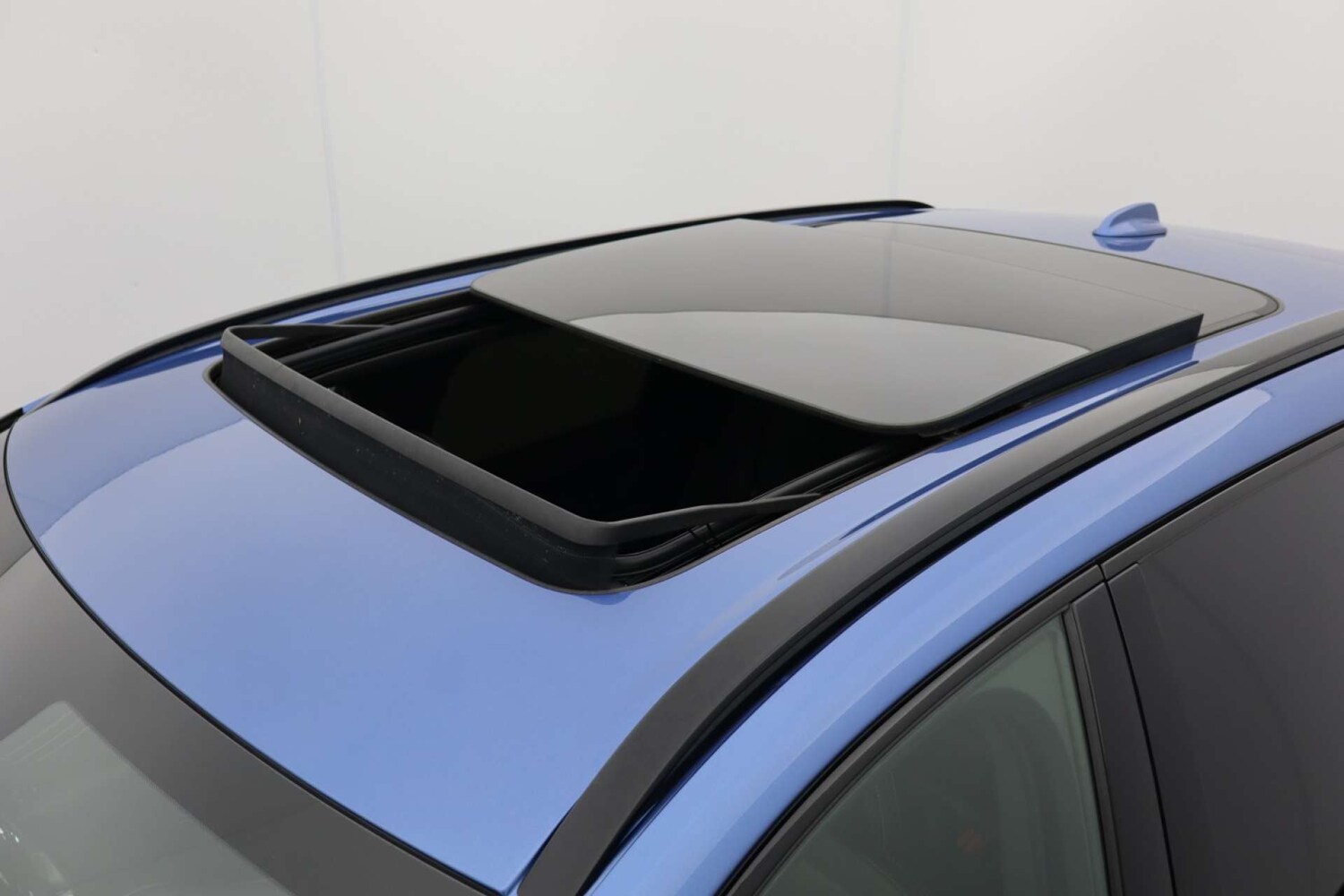 Used Volvo XC60 2019 for sale - 76378391: Photo 12